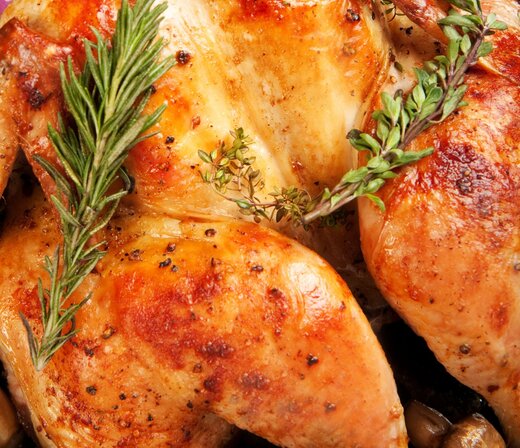 Large roasting chicken Regular Free Range