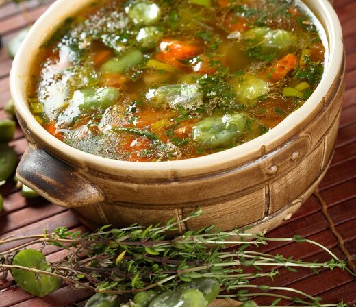 Chicken summer vegetable soup Organic